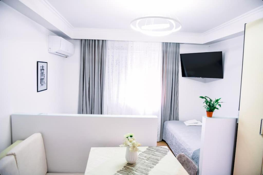 Magda Studio In Berat Center 外观 照片