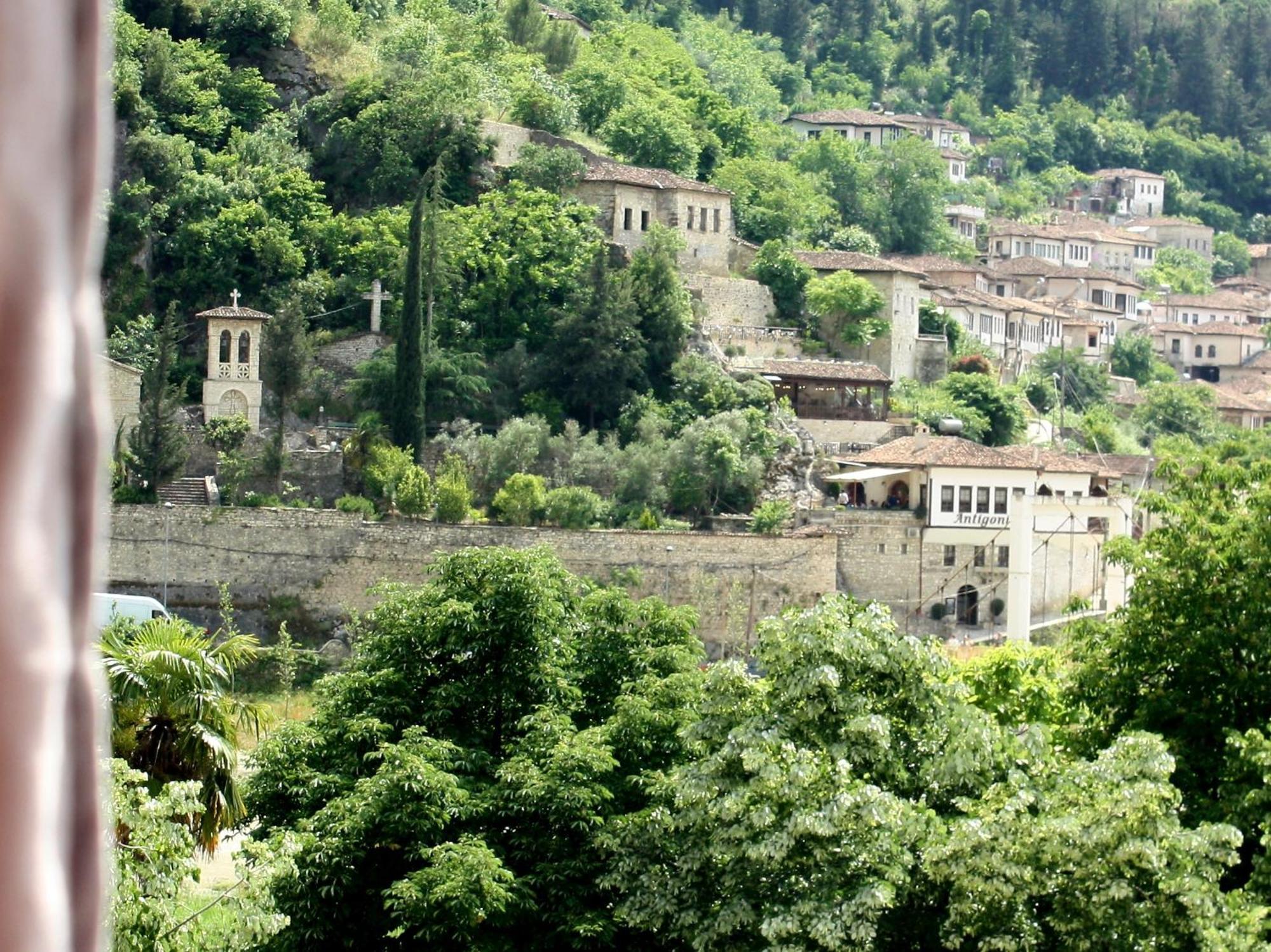 Magda Studio In Berat Center 外观 照片