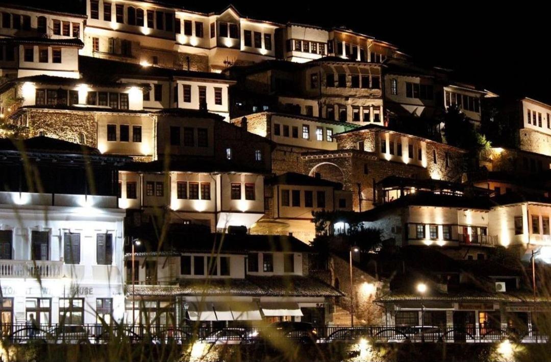 Magda Studio In Berat Center 外观 照片